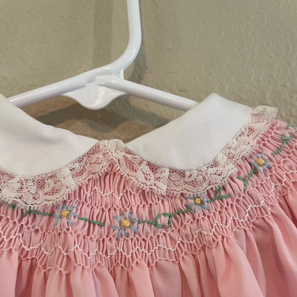 Saks Fifth Avenue Pink Smocked Dress with White Collar and Floral Embroidery